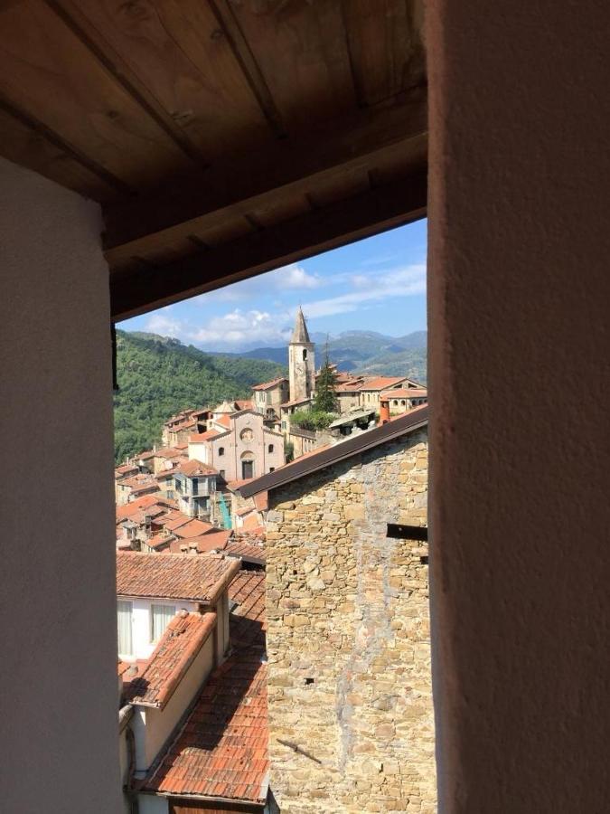 House In The Medieval Village Apricale Dış mekan fotoğraf
