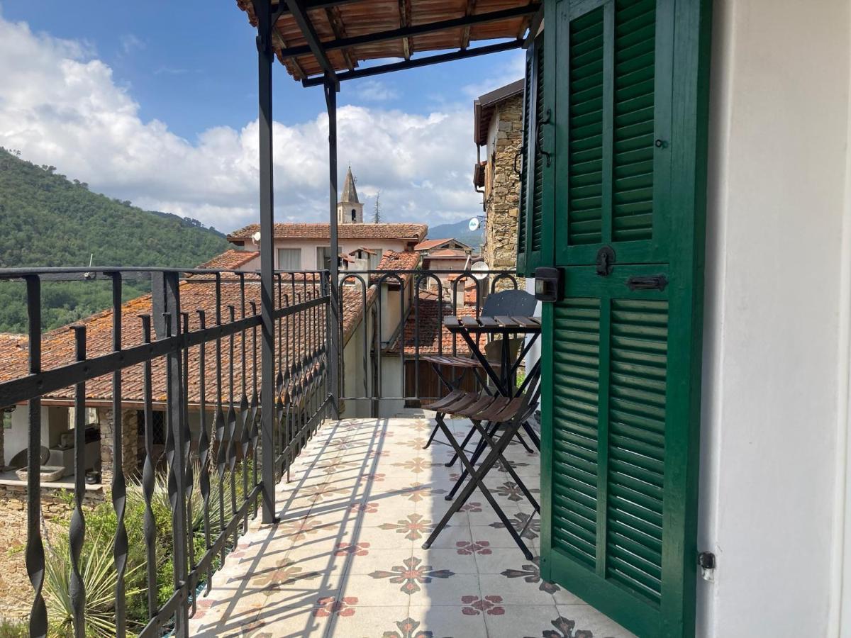 House In The Medieval Village Apricale Dış mekan fotoğraf